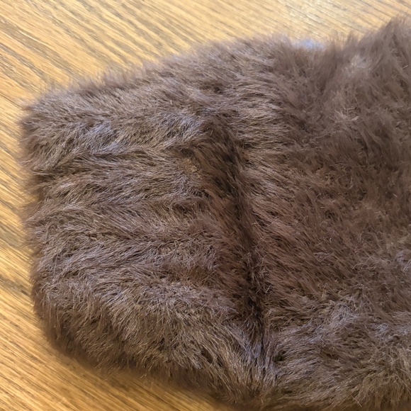 ZARA FAUX FUR KNIT SWEATER WITH BROOCHES - Picture 4 of 4